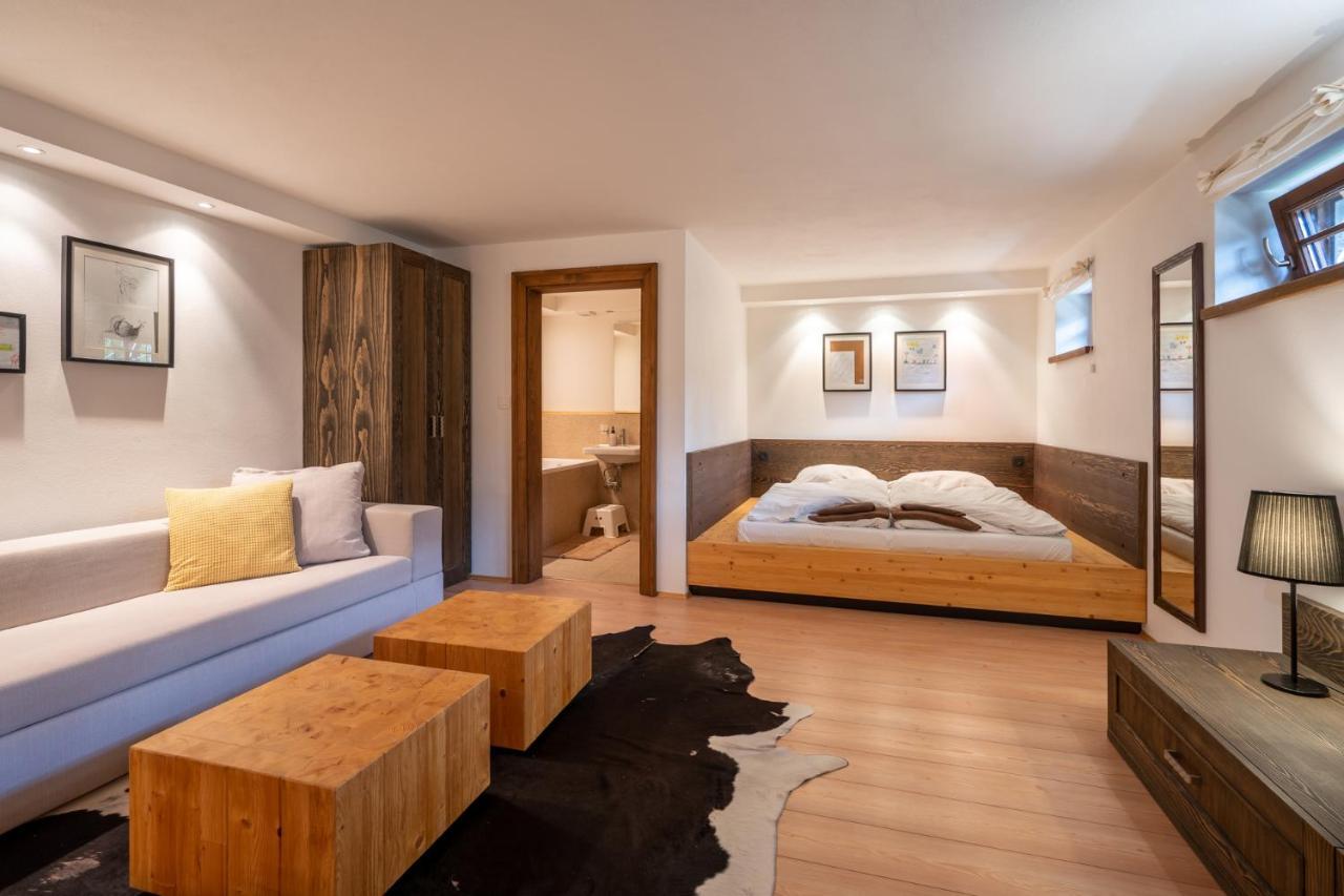 Wellness Drevenica Zuberec, 3 Apartmany, 2 Studia, Tatranske Stity Z Terasy Exterior photo